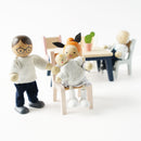 Wooden Dolls House Family – 7 Piece Posable Doll Set by Le Toy Van