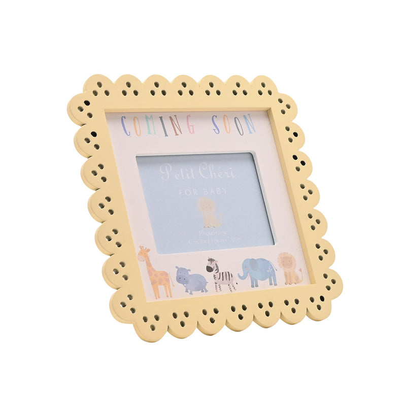 Petit Cheri Animals 'Coming Soon' Yellow Scallop Frame - 4 x 3"