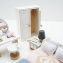 Wooden Dolls House Bedroom Furniture – Miniature Sleep & Dressing Set by Le Toy Van