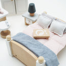 Wooden Dolls House Bedroom Furniture – Miniature Sleep & Dressing Set by Le Toy Van