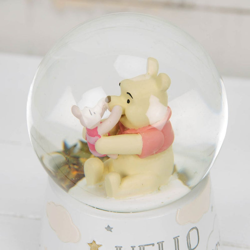 Disney Magical Beginnings Winnie the Pooh Snow Globe